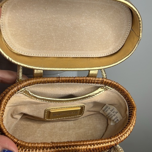 Elliot Lucca Tightly Woven Straw and Gold Leather Small Structured Basket Bag - Picture 8 of 10